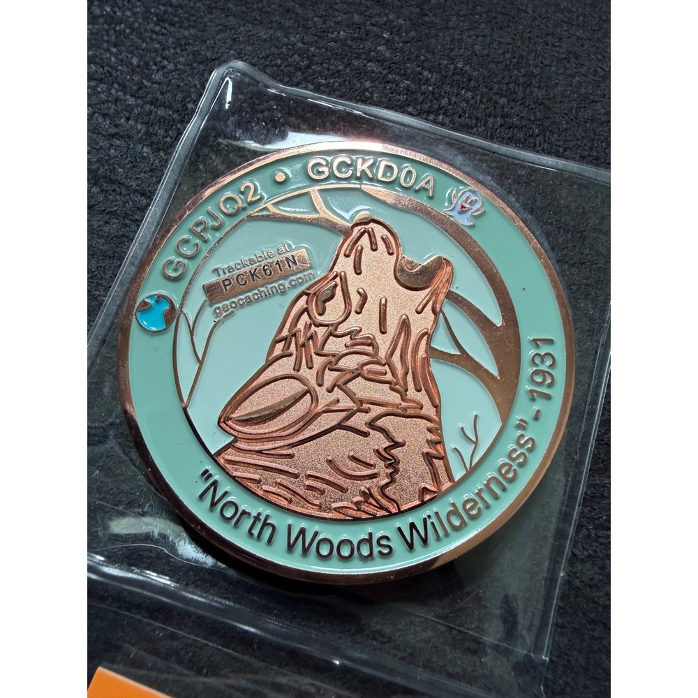 Oakcoins Isle Royale National Park 2008 Hitechman Geocoin Moose Wolf Trackable - Picture 2 of 6